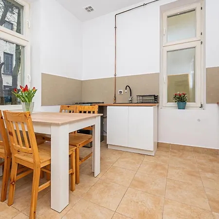 Mona Lisa Apartament